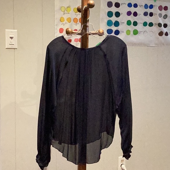 Part Two, so cute blouse - Picture 2 of 2